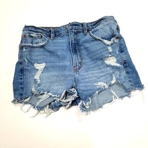 Abercrombie & Fitch Destressed denim shorts Size 10/30